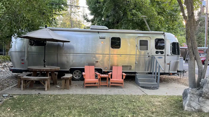 Gold Rush Mobile Home Park Picture 1