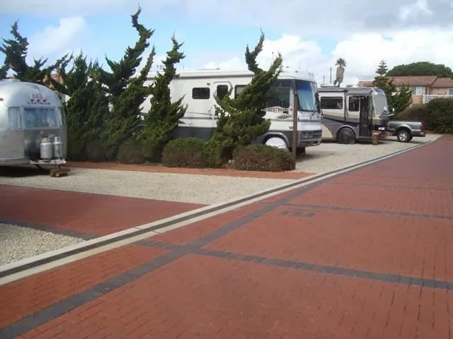 Cypress Morro Bay RV & MH Park Picture 10