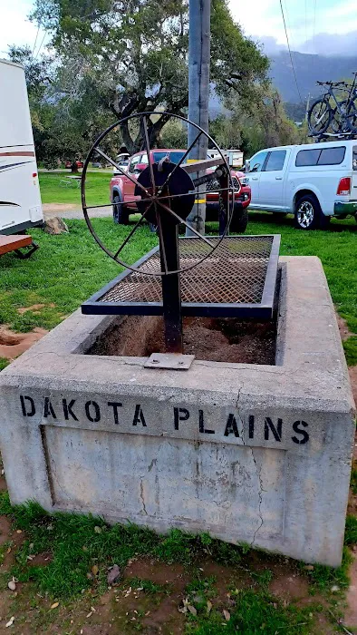 Dakota Plains Picture 8