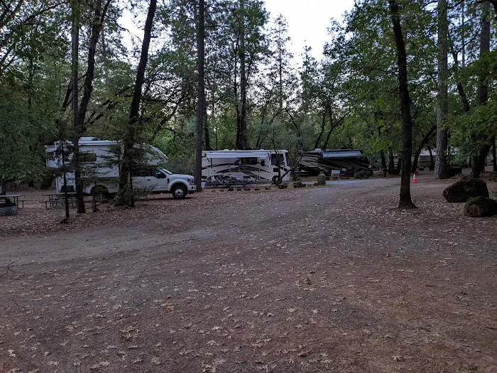 Antlers Resort and RV park Picture 4