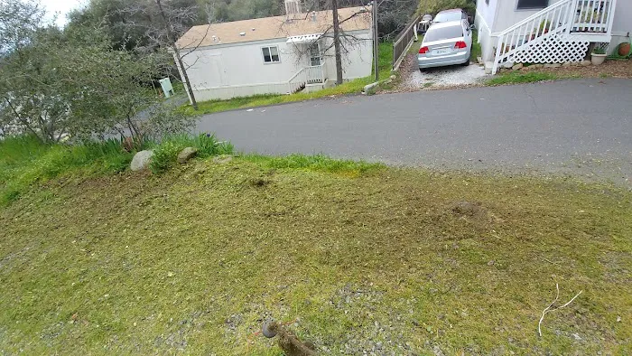 Star Mobile Estates Picture 4