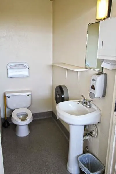 Le Sage Riviera RV Park Picture 3
