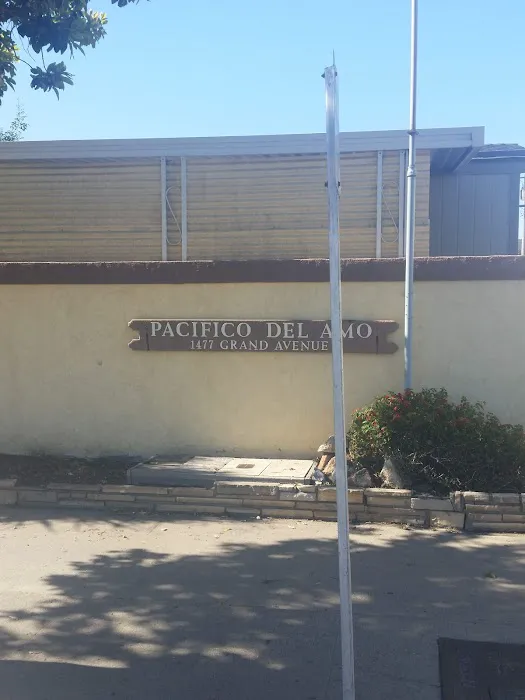 Pacifico Del Amo Mobile Park Picture 6