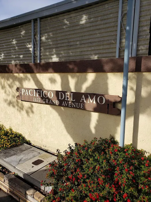 Pacifico Del Amo Mobile Park Picture 10