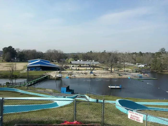 Pep's Point Water Park Picture 2