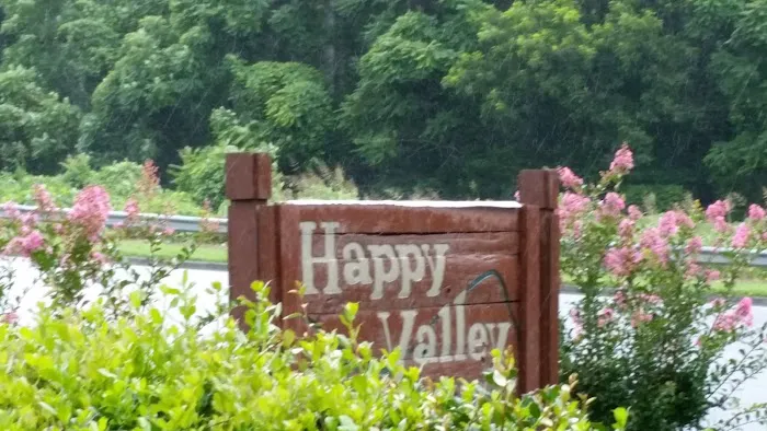 Happy Valley Mobile Home Park Picture 8