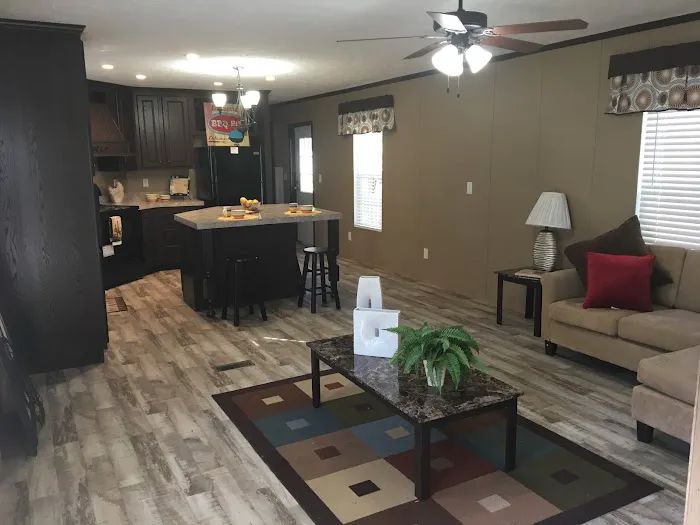 Cedar Village Manufactured Housing Picture 1
