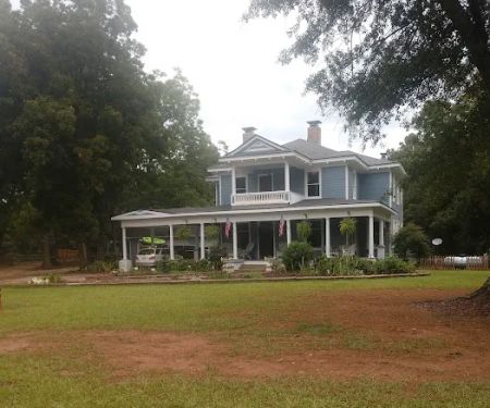 Nutty Acres Micro Rv Park Club