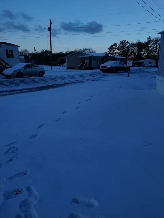 Oak Hill Mobile Homes Picture 7