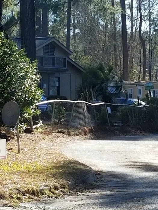 Alpine Regency Mobile Home Park Picture 6