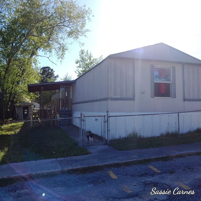 Lakewood Mobile Home Park Inc Picture 1