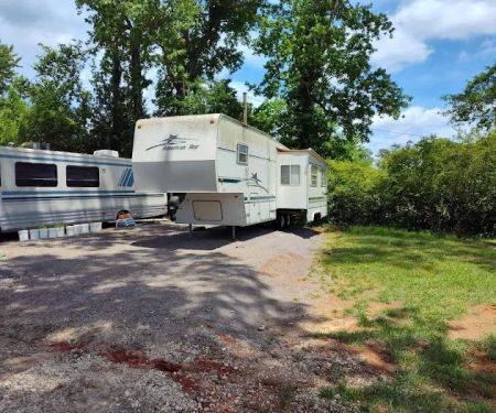 Big Oaks RV Park