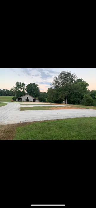Jones Farm RV Park Picture 9