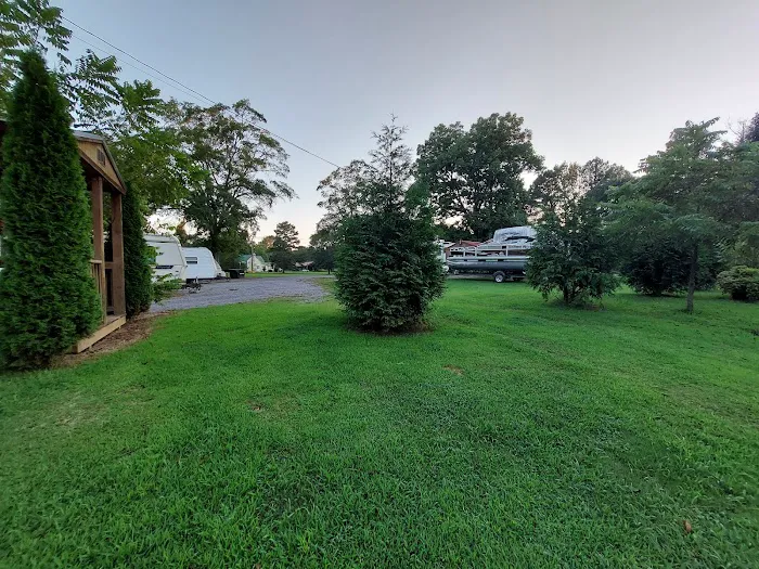Simpson's Little Creek Rv Park Picture 9