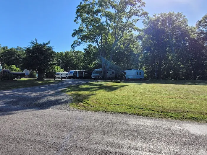 Simpson's Little Creek Rv Park Picture 5