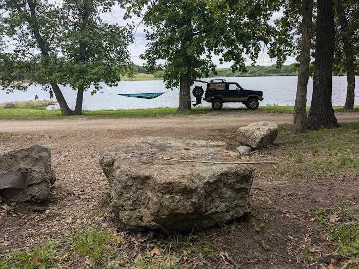 Pottawatomie Lake camping Picture 10