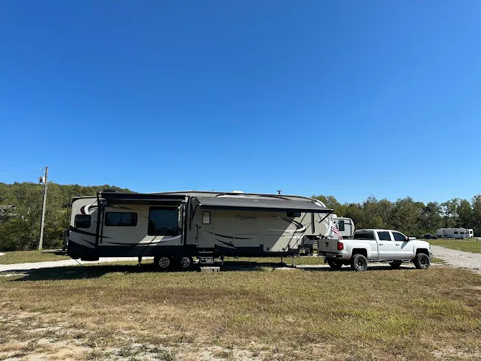 Dino Valley RV Park Picture 9