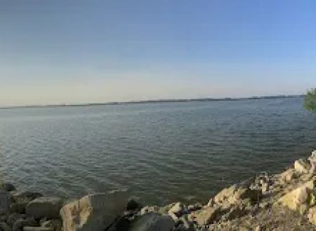 Camp lovewell lake