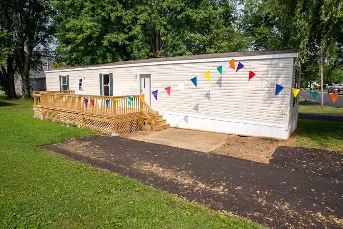 Hamilton Pointe Mobile Home Park Picture 8