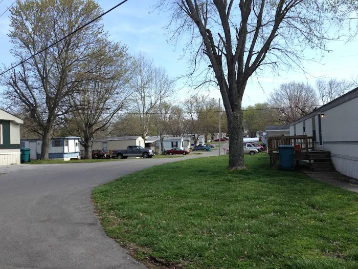Northbrook Mobile Home Park Picture 10
