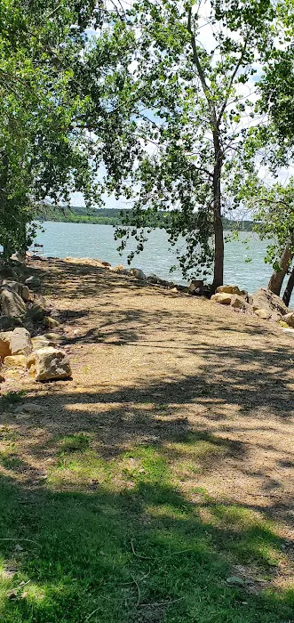 Walleye Point Campground Picture 4