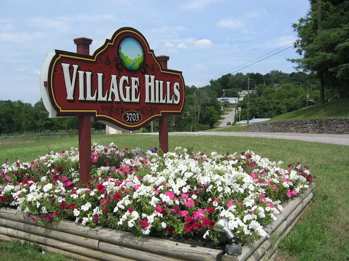 Village Hills RV & Mobile Home Community Picture 5