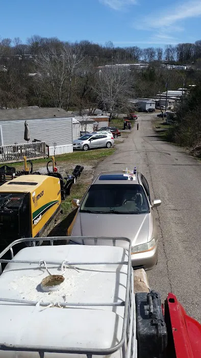 Village Hills RV & Mobile Home Community Picture 1