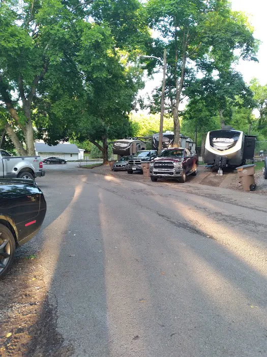 Trinity RV Park Picture 2