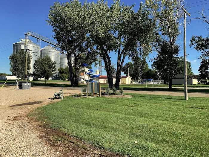 Edgeley Campground Picture 6