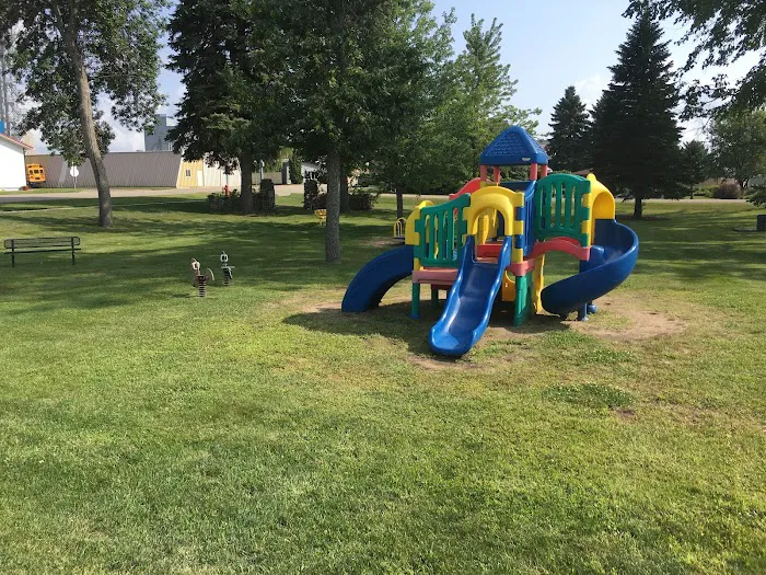 Edgeley Campground Picture 10