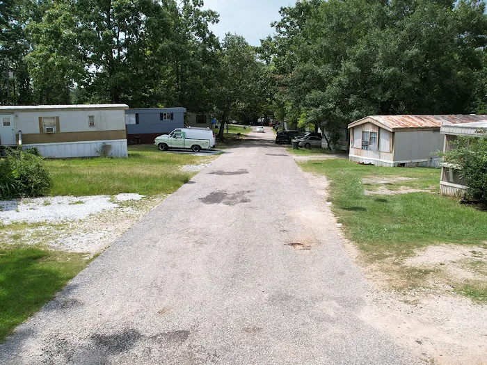 Crestwood MHP Picture 7