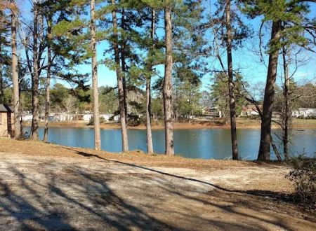 Lakeshore Mobile Home Park