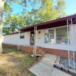 Laurel Manor Mobile Home Community