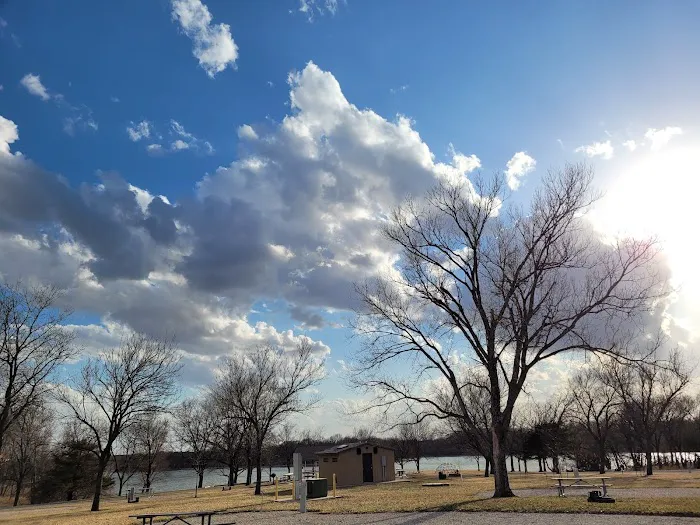 Lakeview Group Campground Picture 9
