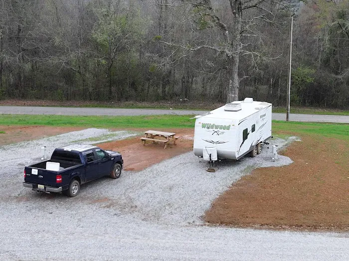 Real Nice and Easy RV Park Picture 7