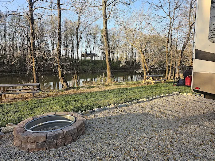 Hidden Oasis at White Oak Landing Picture 10