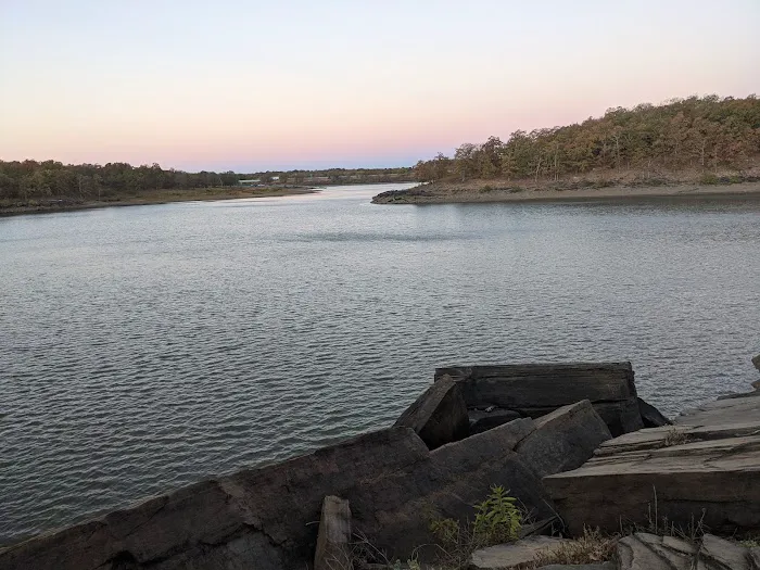 Crowder Point Family Campground Picture 5