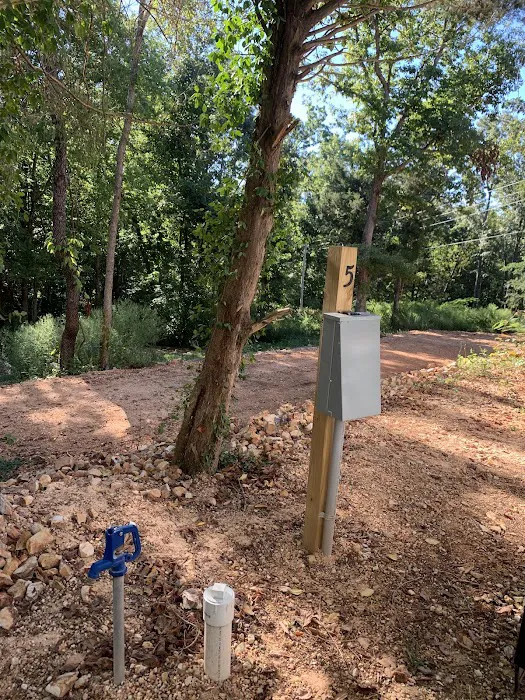 Cedar Ridge RV Park Picture 10