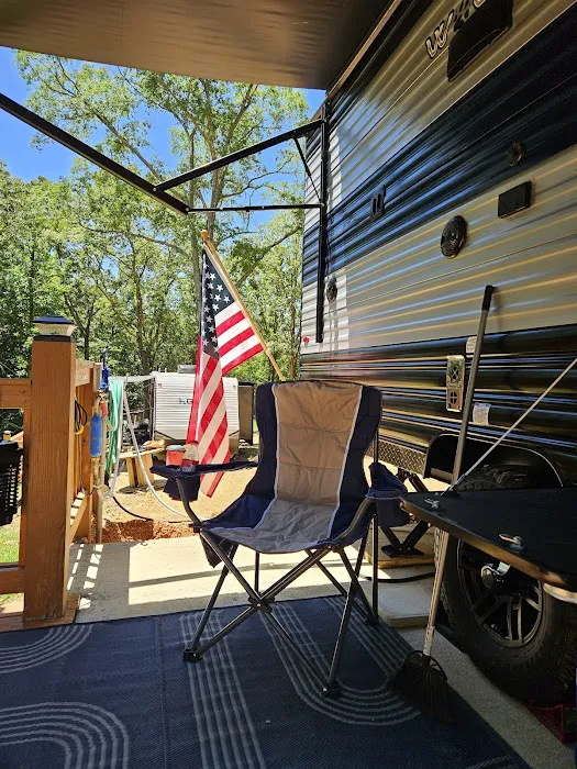 Cedar Ridge RV Park Picture 6