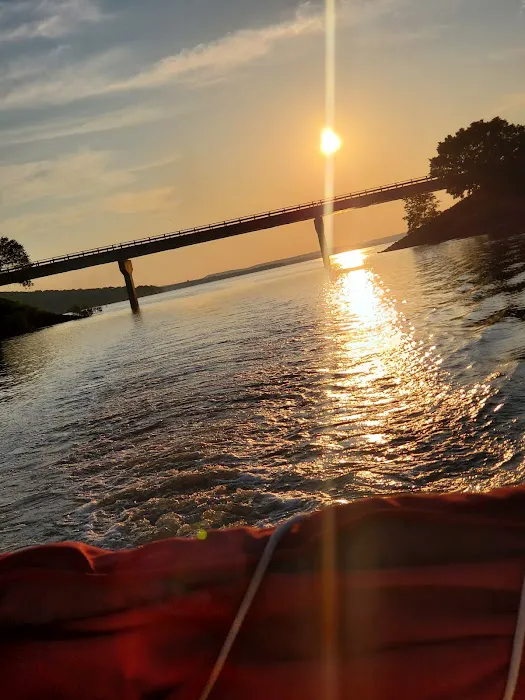 Elm Point Lake Recreation, tent & RV camping, & fishing Picture 6