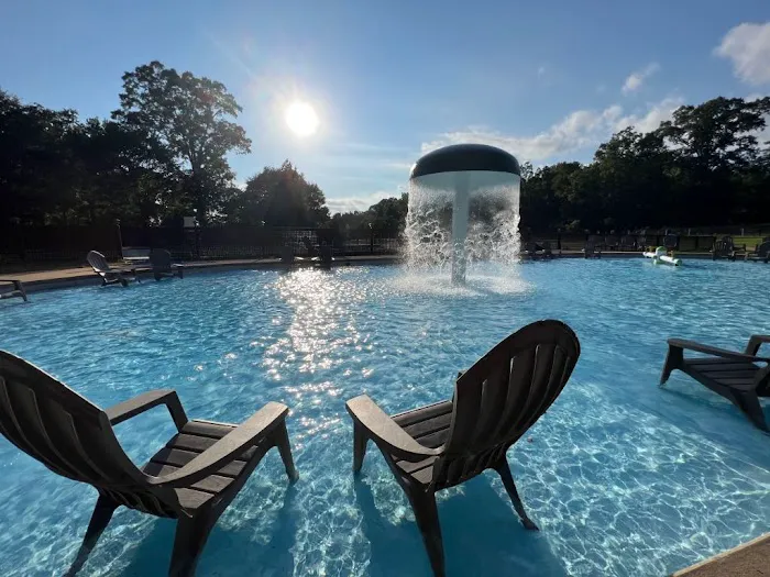 Auburn RV Park and Resort Pools Picture 1