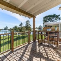 Riverbay Resort ico