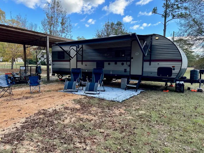 Boondocks RV Park and Storage Picture 7