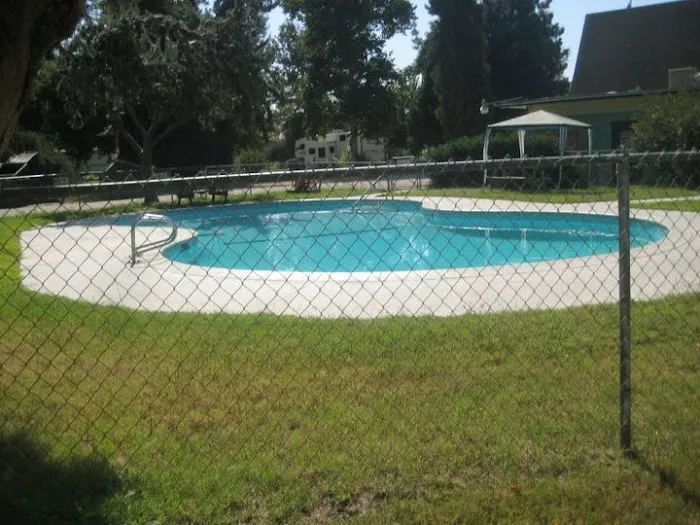 Eagle's Nest Resort Picture 1