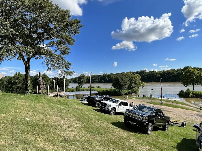Montgomery Marina RV Resort Picture 7