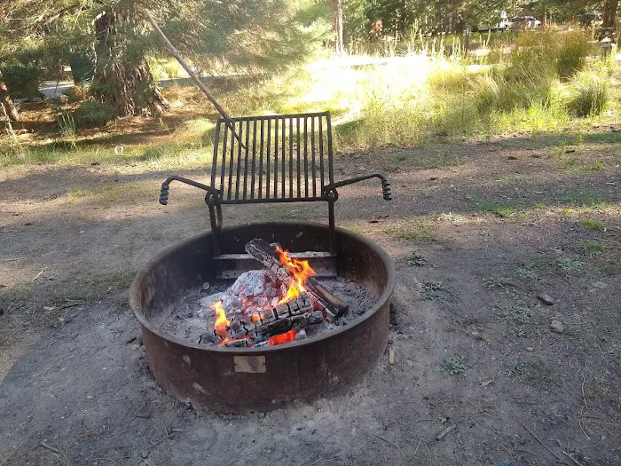 Fraser Flat Campground Picture 5
