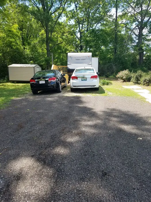 Longmeadow Mobile Home Community Picture 5