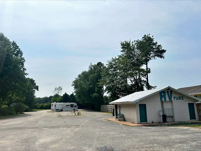 Jackson Mobile Village Exit 79 Picture 8