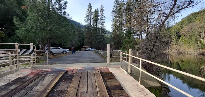 Sand Bar Flat Campground Picture 1