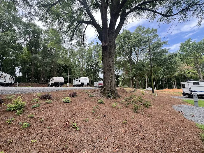 Kennedy's Korner RV Park Picture 10